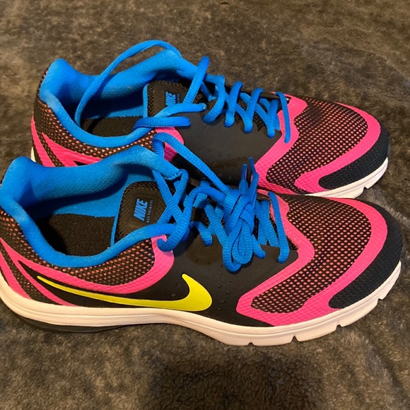 Nike Shoes - Nike max premier